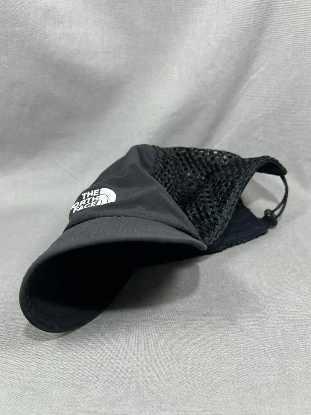 The North Face Runner Mesh Cap Adjustable Toggle Trail Running Hiking Mens Hat